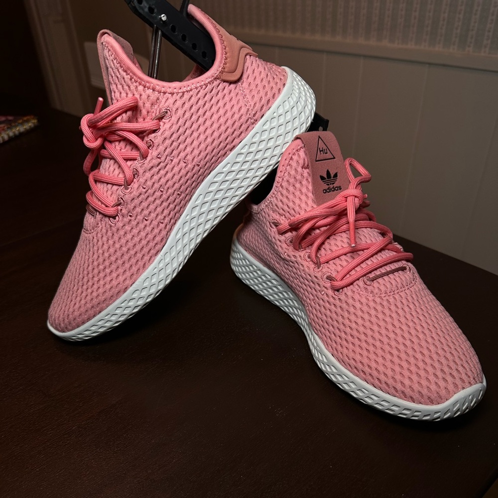 Pharrell x Tennis Hu 'Raw Pink'
